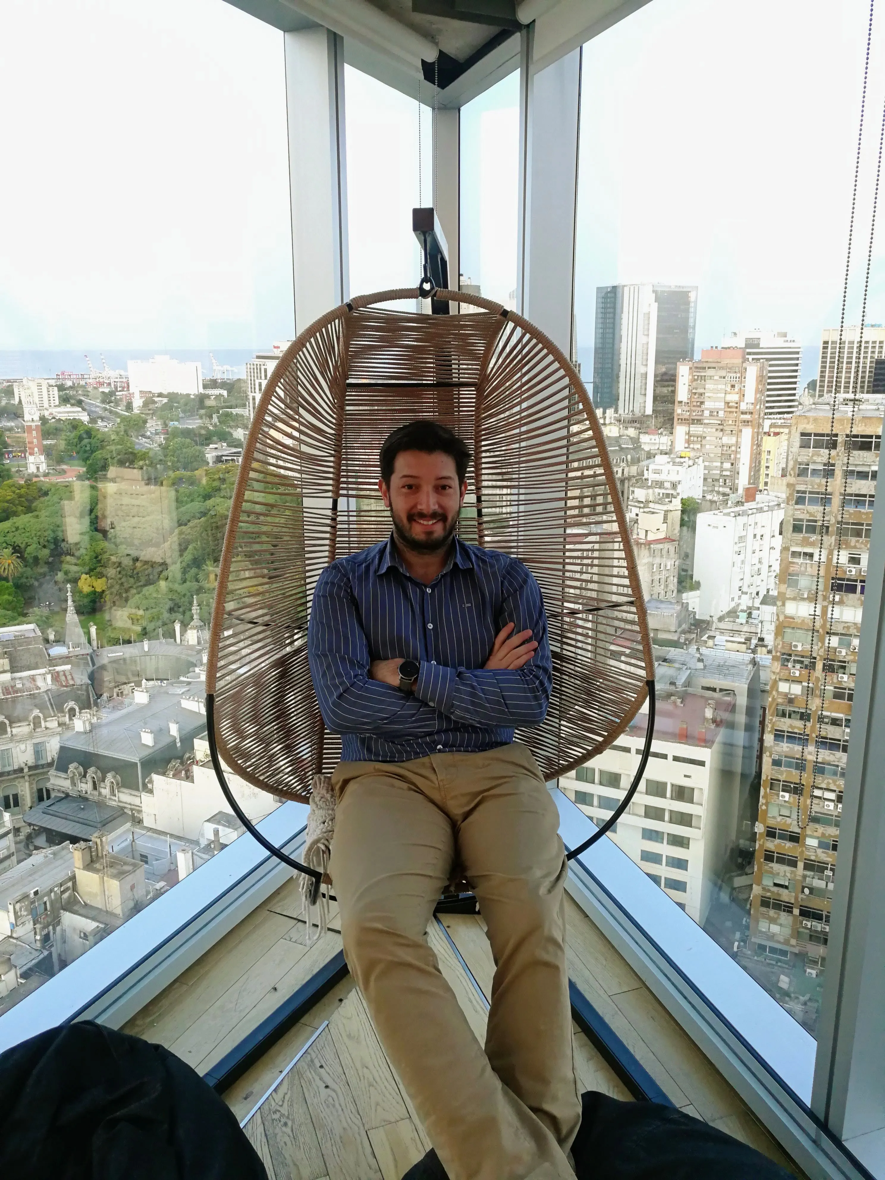 Ariel, founder of Hexabyrd